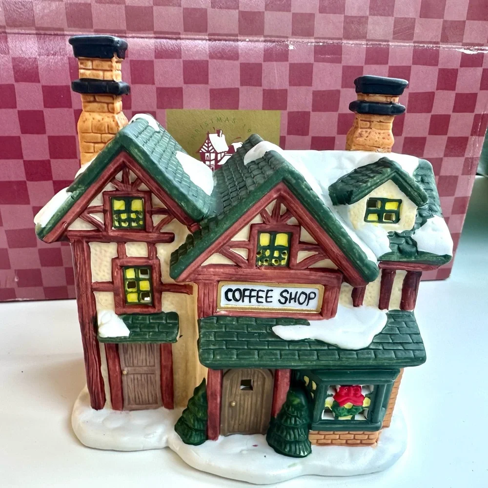 MERVYN’S Village square Mini House Set Porcelain Vintage Christmas Decor, Lights